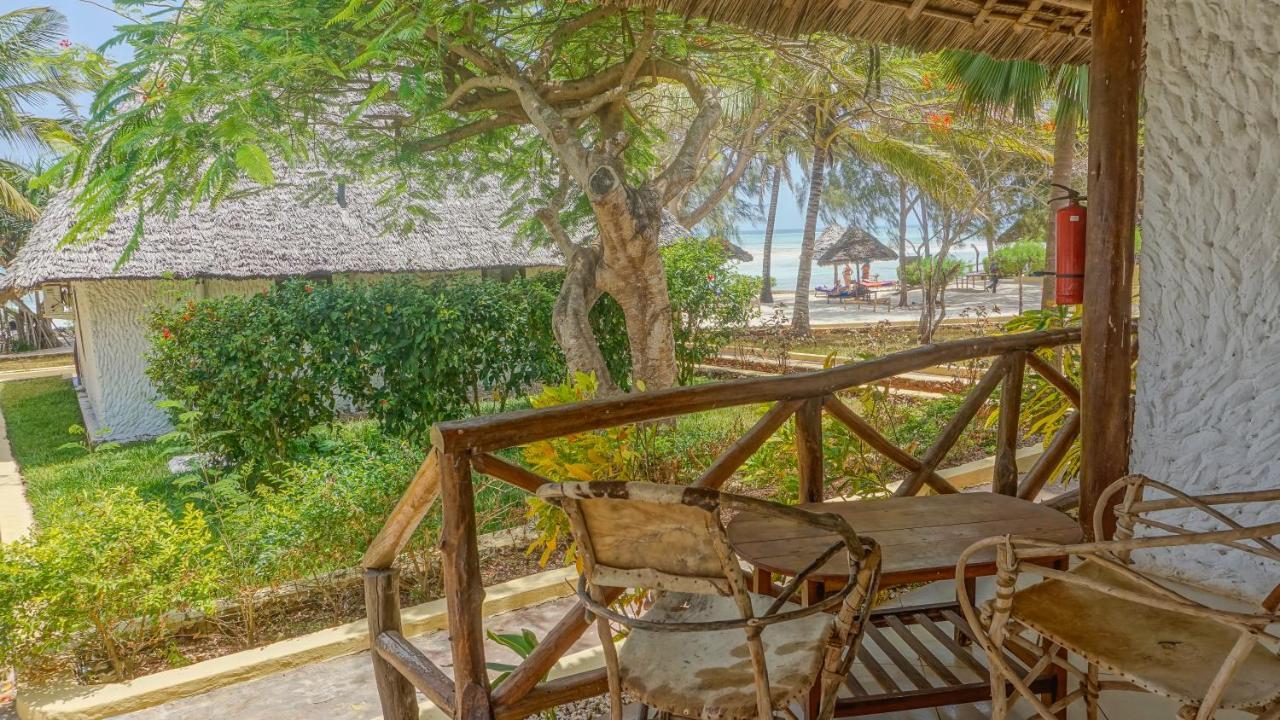 Tanzanite Beach Resort Nungwi Kültér fotó